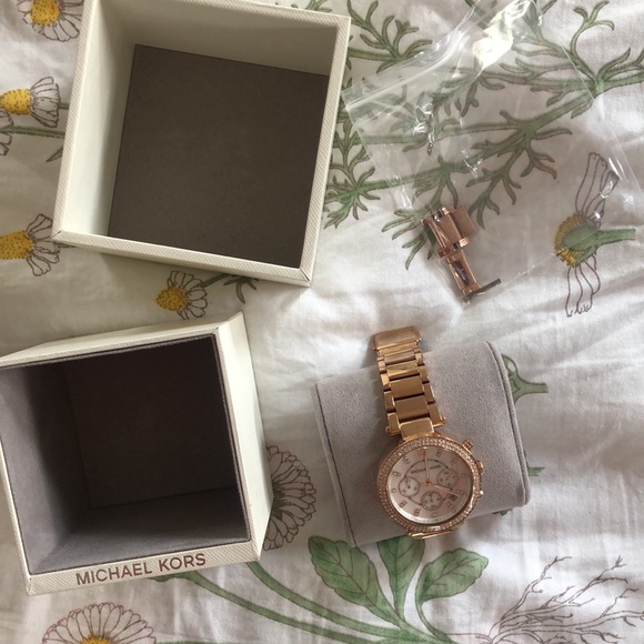 Michael Kors Watch- Women’s Rose Gold